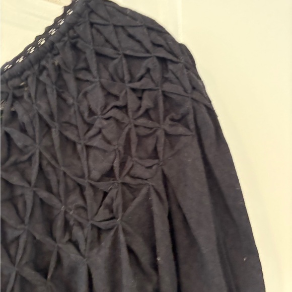 Sundance Black Tunic Top - Picture 7 of 14